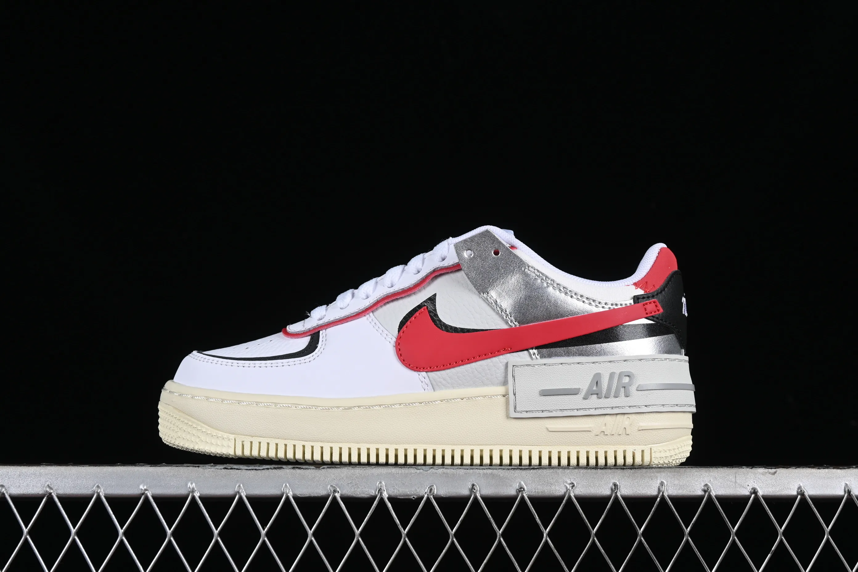 All Categories Nk Air Force 1 Air Force Series Nk Air Force 1 Shadow Air Force Lightweight Increase Nk Air Force 1 Shadow Air Force One Lightweight Increase Low-top Versatile Sneakers FN6335-100